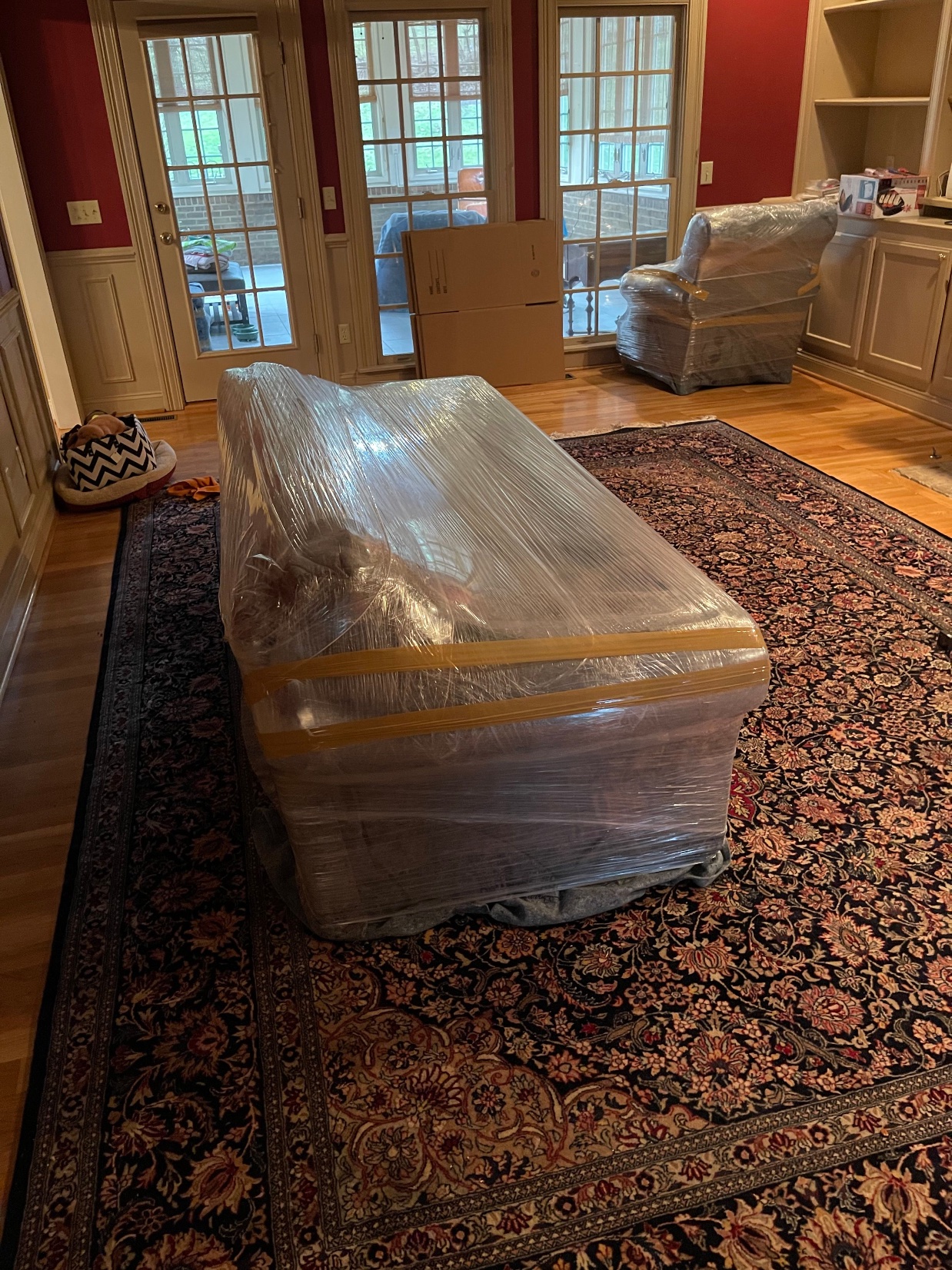 We wrap & pad all major furniture